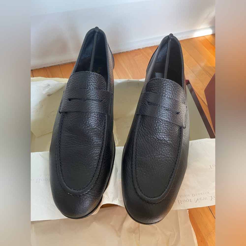 To Boot New York Ravello Grain Leather Penny Loafers size 8